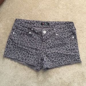 Guess grey cheetah print denim shorts